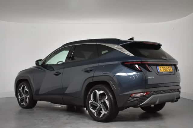 Hyundai Tucson (2022) thumbnail 3