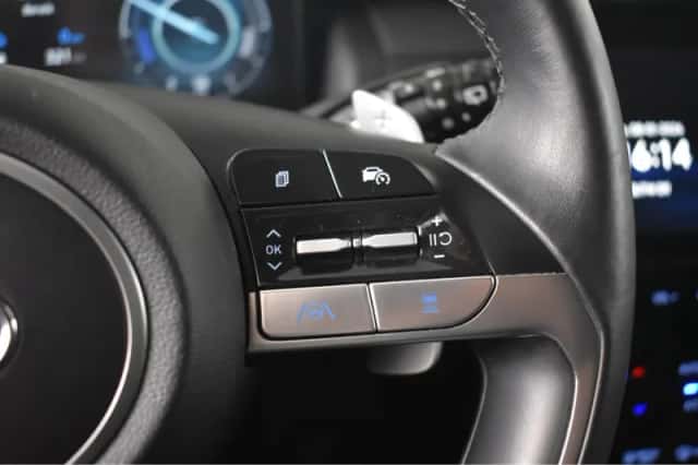 Hyundai Tucson (2022) thumbnail 23