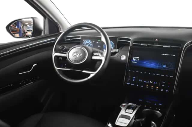 Hyundai Tucson (2022) thumbnail 32