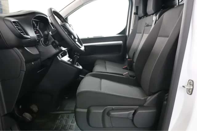 Opel Vivaro (2024) thumbnail 33