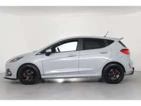 Ford Fiesta (2019) thumbnail 2