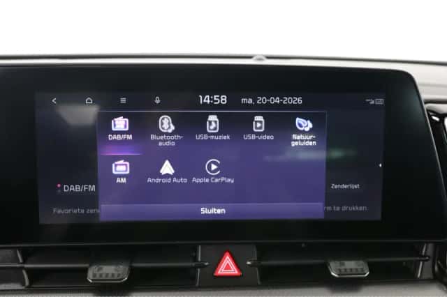 Kia Sportage (2023) thumbnail 17