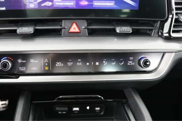 Kia Sportage (2023) thumbnail 21