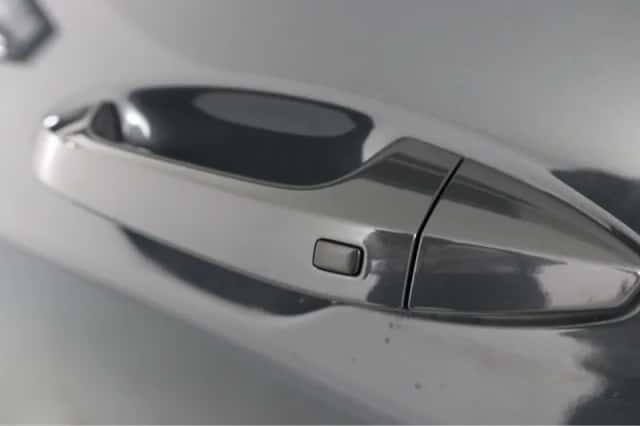 Kia Sportage (2023) thumbnail 24