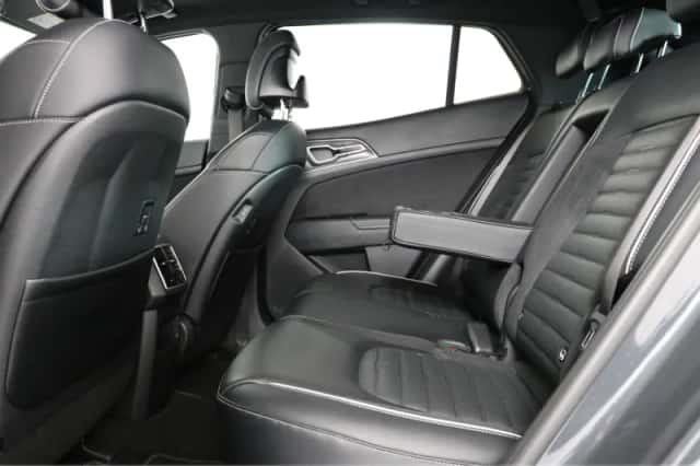 Kia Sportage (2023) thumbnail 31