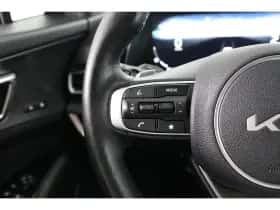 Kia Sportage (2023) thumbnail 39