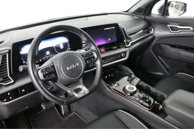 Kia Sportage (2023) thumbnail 5
