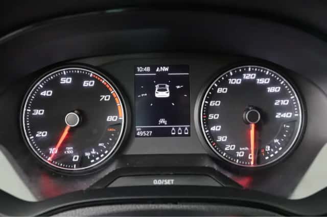 SEAT Arona (2019) thumbnail 12