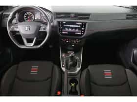 SEAT Arona (2019) thumbnail 4