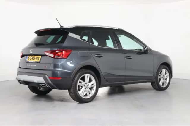 SEAT Arona (2019) thumbnail 7