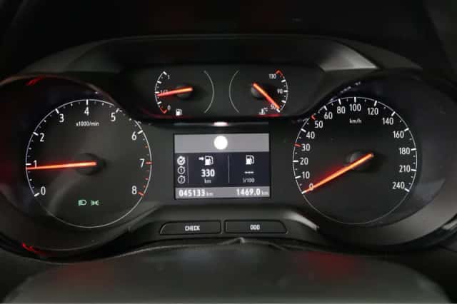 Opel Crossland (2021) thumbnail 13