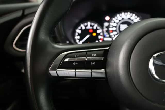 Mazda CX-30 (2022) thumbnail 24