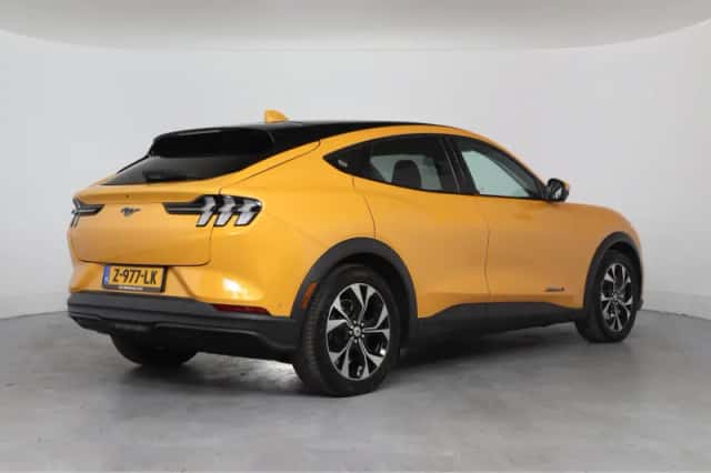 Ford Mustang Mach-E (2024) thumbnail 11