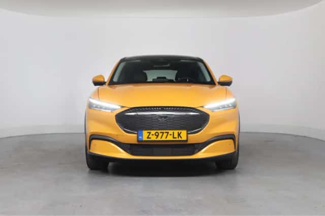 Ford Mustang Mach-E (2024) thumbnail 9