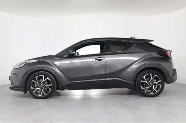 Toyota C-HR (2021) thumbnail 2
