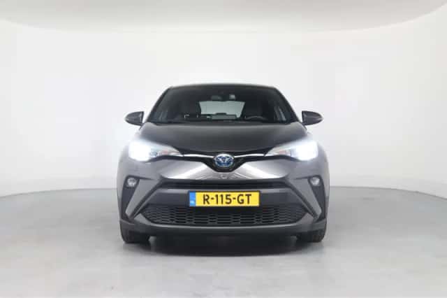 Toyota C-HR (2021) thumbnail 9