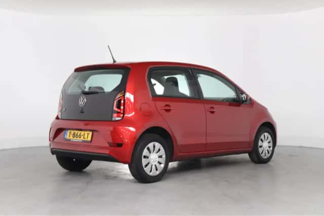 Volkswagen Up! (2023) thumbnail 11