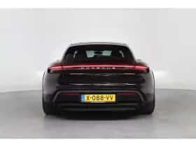 Porsche Taycan (2022) thumbnail 7