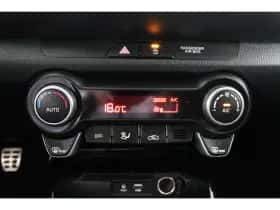 Kia Stonic (2018) thumbnail 19