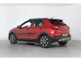 Kia Stonic (2018) thumbnail 3