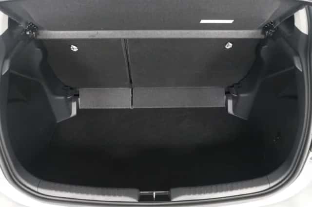 Toyota Yaris (2023) thumbnail 17