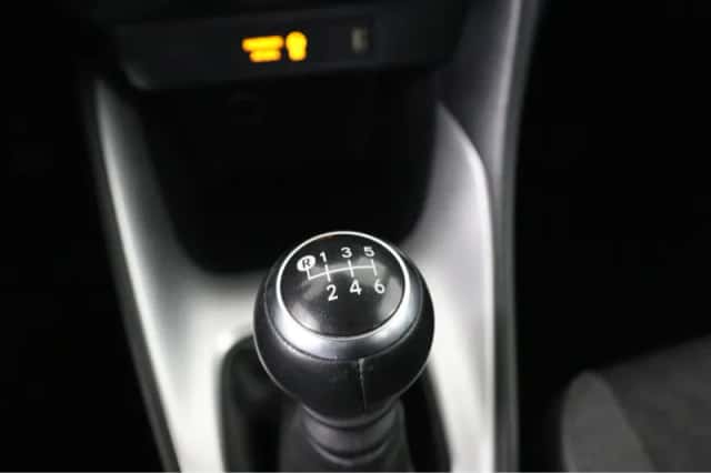 Toyota Yaris (2023) thumbnail 24