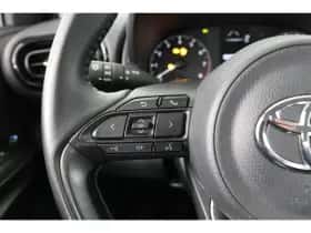 Toyota Yaris (2023) thumbnail 26