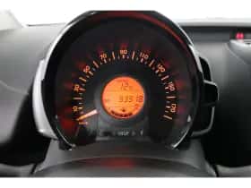 Toyota Aygo (2022) thumbnail 12