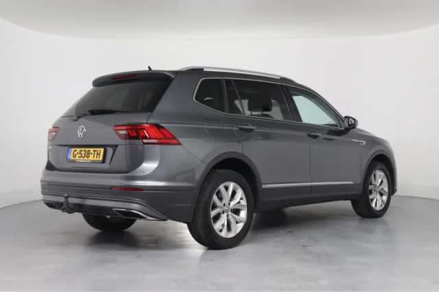 Volkswagen Tiguan (2019) thumbnail 12
