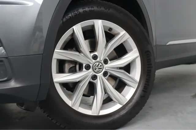 Volkswagen Tiguan (2019) thumbnail 22