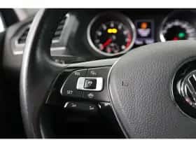 Volkswagen Tiguan (2019) thumbnail 23