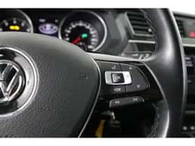 Volkswagen Tiguan (2019) thumbnail 24
