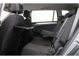 Volkswagen Tiguan (2019) thumbnail 33