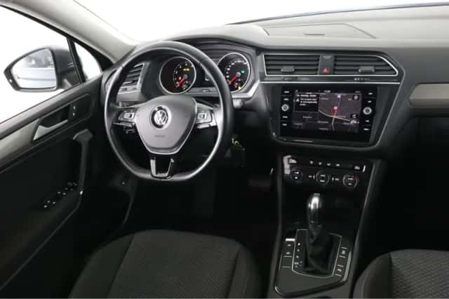 Volkswagen Tiguan (2019) thumbnail 35
