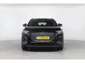 Audi Q4 e-tron (2023) thumbnail 16