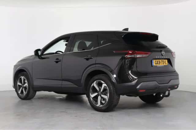 Nissan Qashqai (2023) thumbnail 3