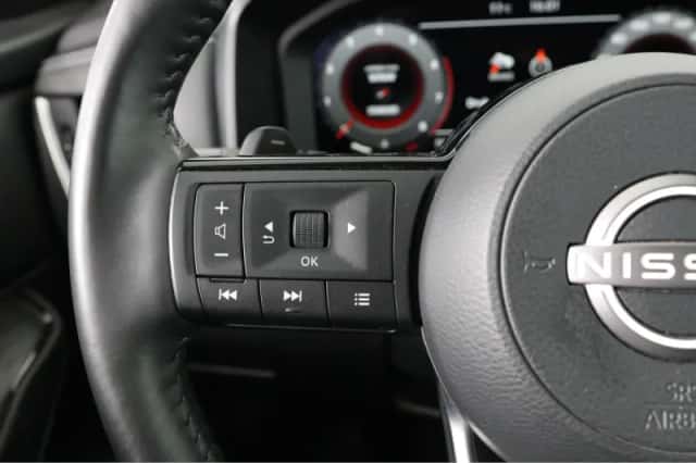 Nissan Qashqai (2023) thumbnail 24