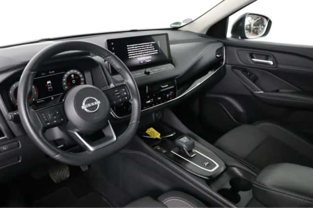 Nissan Qashqai (2023) thumbnail 5