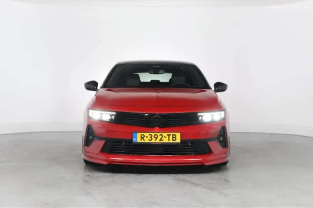 Opel Astra (2022) thumbnail 18