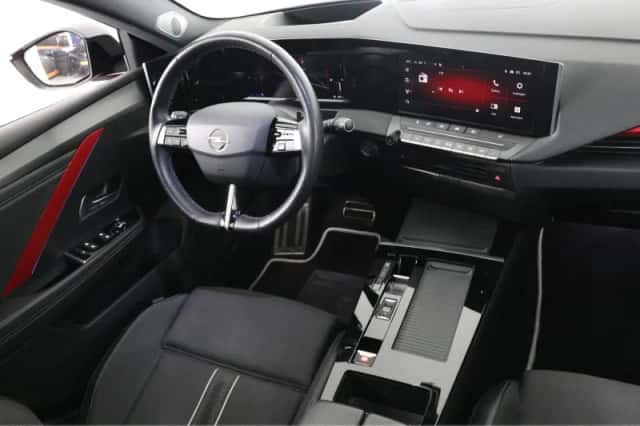 Opel Astra (2022) thumbnail 27