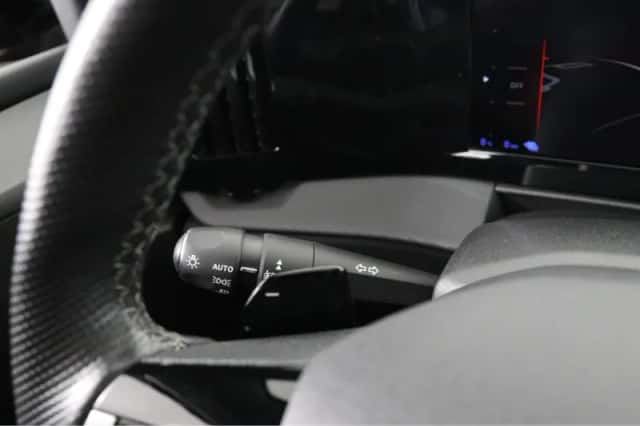 Opel Astra (2022) thumbnail 39