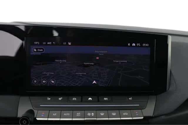 Opel Astra (2022) thumbnail 41
