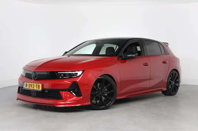 Opel Astra (2022) thumbnail 1