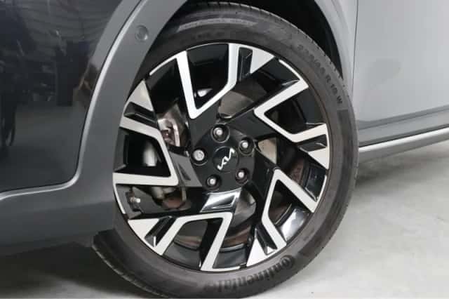 Kia XCeed (2023) thumbnail 12