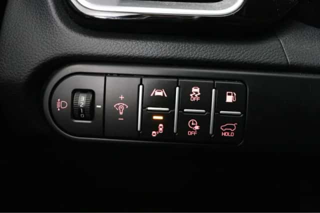 Kia XCeed (2023) thumbnail 31
