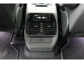 Volkswagen ID.4 (2023) thumbnail 33