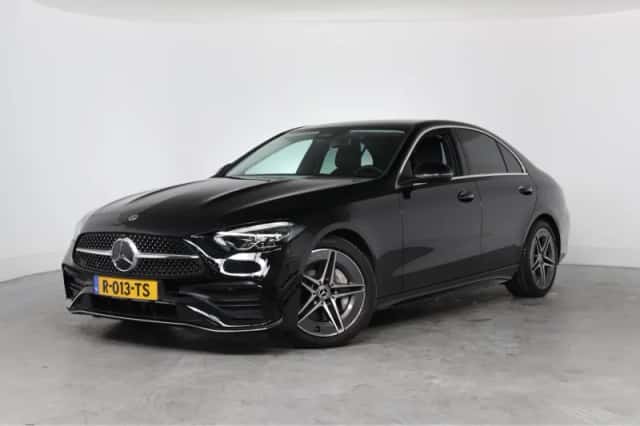 Mercedes-Benz C-Klasse (2022) thumbnail 1