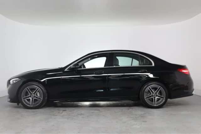 Mercedes-Benz C-Klasse (2022) thumbnail 2