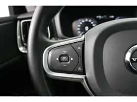 Volvo V60 (2022) thumbnail 35