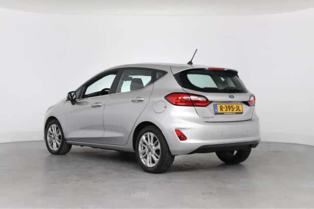 Ford Fiesta (2022) thumbnail 3